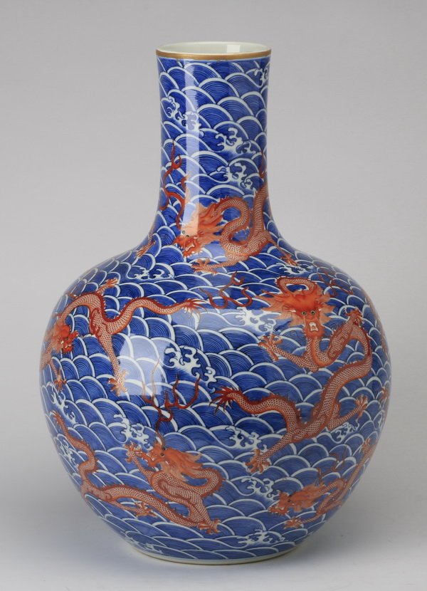 Chinese bottle neck vase, Qianlong mark, 18"h (1 of 10)