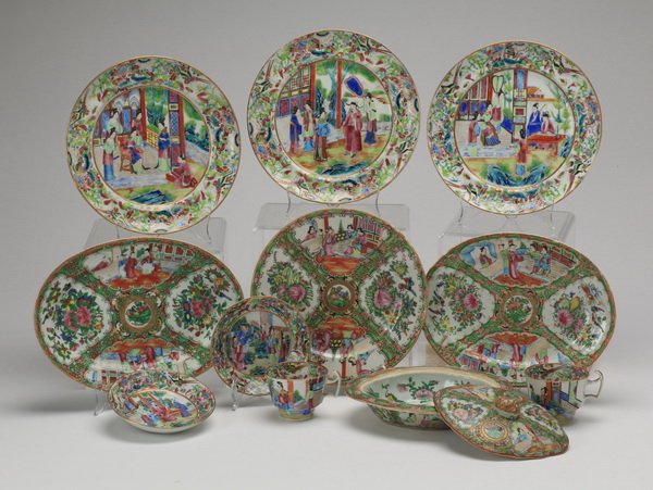 11-Piece grouping, Chinese famille rose (1 of 6)