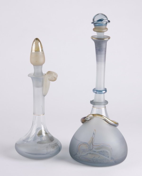 (2) Contemporary art glass decanters, signed (1 of 3)