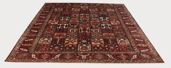 Hand knotted Bakhtiari wool rug, 12 x 15 (1 of 4)