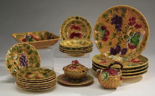 21 Pc. Sarreguemines majolica dessert service (1 of 2)