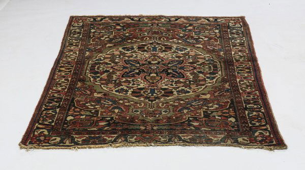 Hand knotted Persian Sarouk wool carpet 5 x 7 (1 of 4)