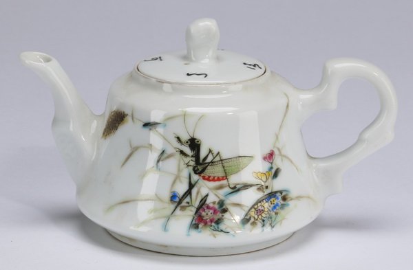 Chinese polychrome cricket teapot, 3"h (1 of 8)