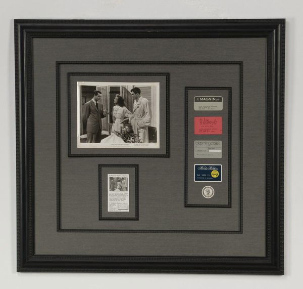 Katherine Hepburn signed photo with credit cards (1 of 4)