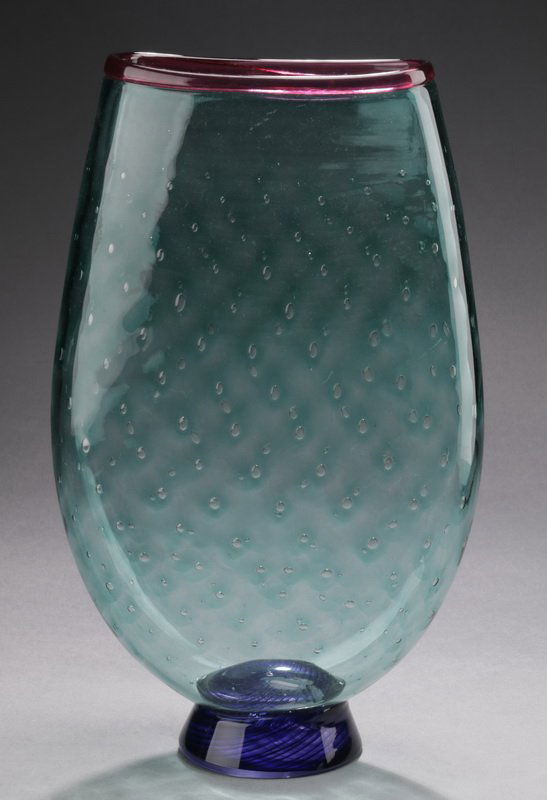 Contemporary art glass vase by Bruce Pizzichillo (1 of 1)
