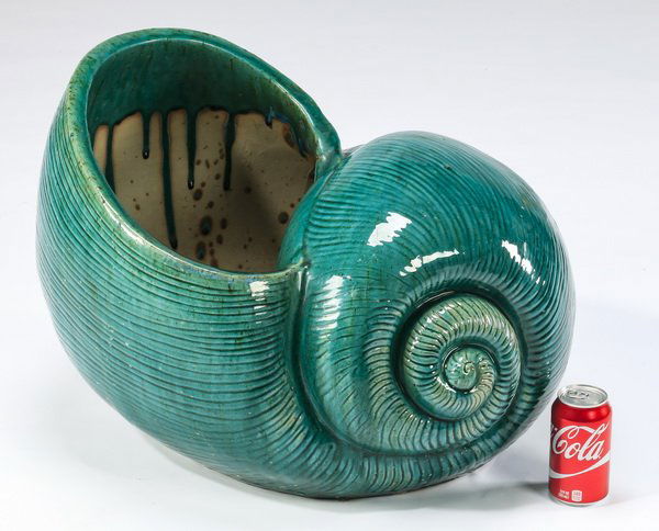 Oversized figural seashell ceramic planter, 24"w (1 of 4)