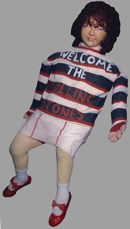 Bildresultat för a doll wearing rolling stones sweatshirt sgt. Pepper cover