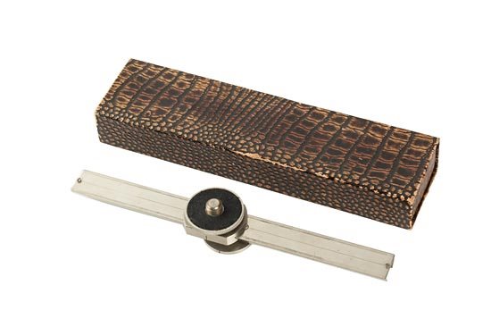 LEICA: FIATE Stereobar (1 of 4)