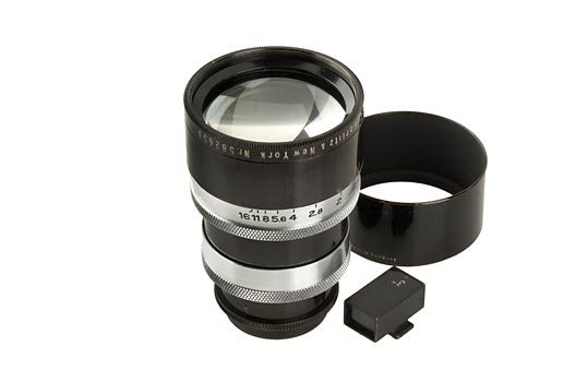 Hugo Meyer Kino Plasmat 1.5/3' (7.5cm): Hugo Meyer Kino Plasmat 1.5/3' (7.5cm) Dr. Rudolph Hugo Meyer & Co. Goerlitz & New York, extremely rare fast tele lens in original coupled M39 mount, in feet, perfect condition with immaculate and cle