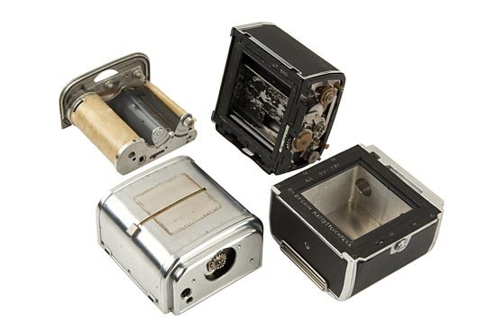 Hasselblad Design Models (various): Hasselblad Design Models (various) 4 highly interesting prototypes of film magazines, (1) with built-in dark slide (marked: Inbyggt Kassettlock Lennart Johansson 70-tal), (2) with built-in compartment