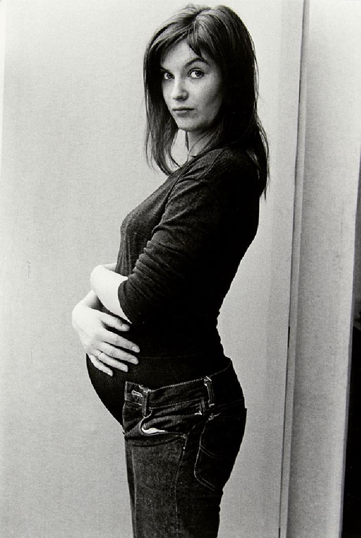 WILL MCBRIDE (1931-2015): Barbara McBride pregnant with Shawn, Berlin 1960 Vintage silver print, 33,5 x 22,7 cm Signed, annotated and dated by the photographer in pencil on the reverse The buyers premium for all items exported