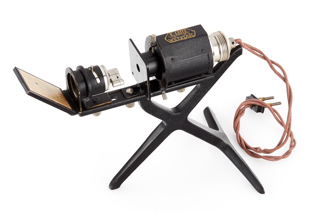 Leitz Projection Loupe, c.1930 (1 of 3)
