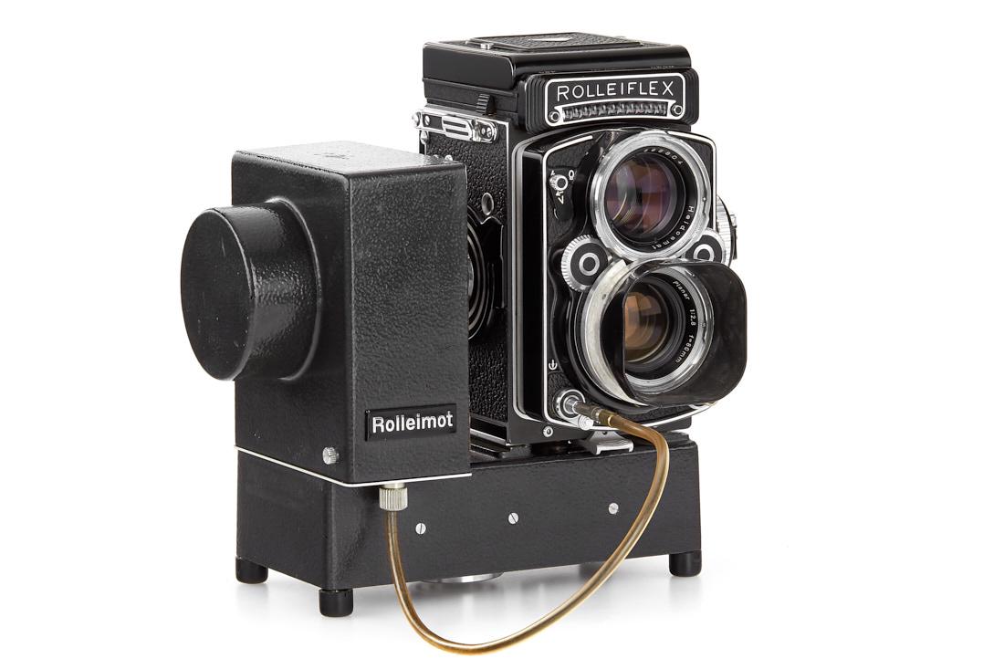 Rolleiflex 2.8F Planar + Rolleimot, c.1965, no. 2445110 (1 of 5)