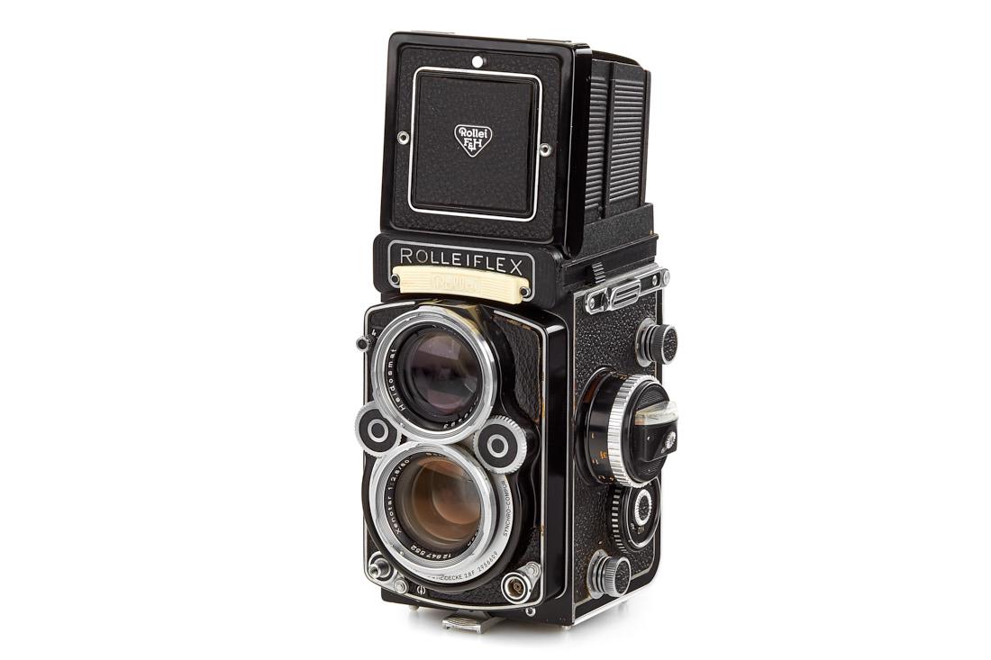 Rolleiflex 2.8F Xenotar White Face *, 1973, no. 2956609 (1 of 6)