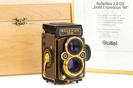 Rolleiflex 2.8GX 'Expression 94': 24 karat gold plated edition in mint condition, only 33 examples ever produced for the 65th Anniversary of the Rollei TLR., with Planar HFT 2.8/80mm no.8112813, in special wooden box, incl. framed cer