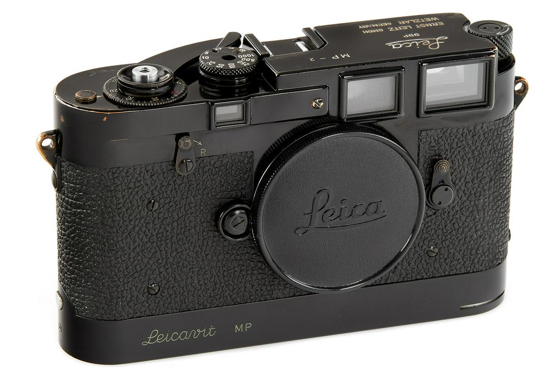 Leica MP black paint no.2 *: It Was At The “Photokina” Fair In Cologne In 1956 When The New Leica Mp Was Introduced To The Public. It Was Much More Than A Mere Variation Of The Leica M3. It Was The Only Serial Model Which Has