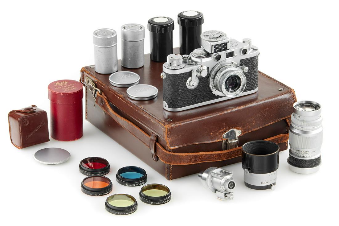 Leica IIIf Red Dial outfit (1 of 10)