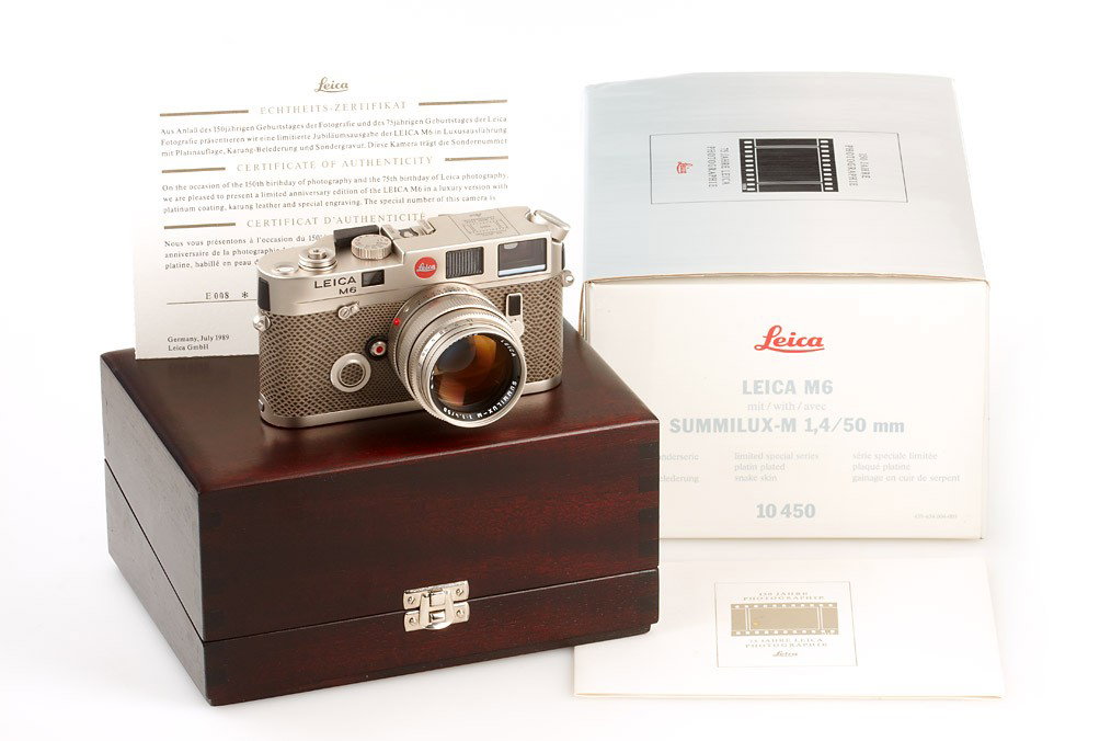 M6 Platin 150 Years: special edition for 150 years of photography and 75 years of Leica photography (special number E008), platinum Summilux-M 1.4/50mm no.3482668, new with wooden presentation box, all accessories, papers