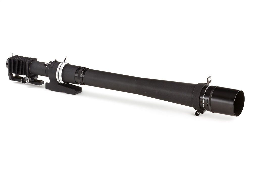 Canon Canon Lens R 11/1000mm: very rare and early tele lens for Canon in mint condition with Lens Supporter and Bellows R in matching metal carrying case