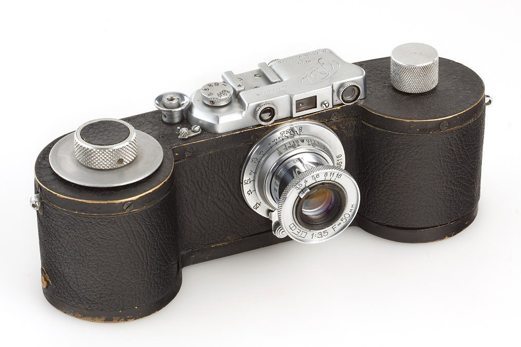 Fed 250: black Leica 250 copy with chrome features made from a FED If, in working order with matching FED 3.5/50mm no.284616