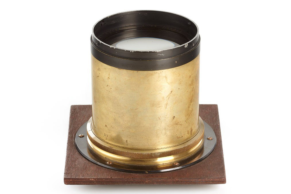 Staeble-Werk Doppel-Anastigmat Kataplast 4.8/50cm: very good optics, iris diaphragm to 9, lens diameter c.10cm, height c.16.5cm, mounting ring on wooden lens board, front cap