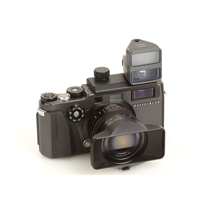 Hasselblad Xpan Set, SN: 11SV23863, 2001: near mint set in good working order with Hasselblad 5.6/30mm Aspherical no.8XSV11659, centre filter, hood and finder