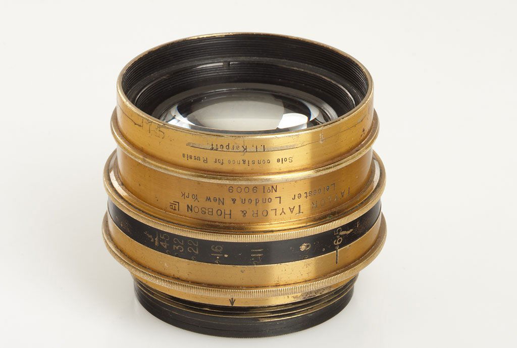 Taylor & Hobson Cooke Series III, SN19009, c.1914: 8x5 inch, brass lens engraved: sole consignee for Russia I.I. Karpoff, clean lenses