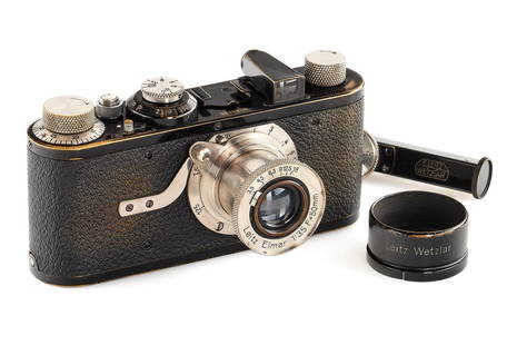 Leica I Mod. A Elmar: Beautiful 6th version (see von Einem 'Die 10 Varianten der klassischen Leica I A mit Elmar 1:3.5 F=50mm'), first delivered to Prague on 07.06.1929, in good, original condition with a very nice