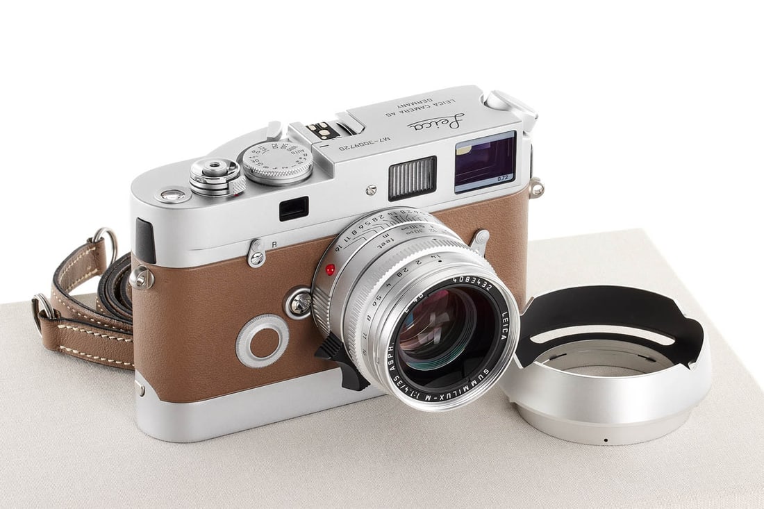 Leica M7 Edition HermÃ¨s 10554 Veau Swift Etoupe * (1 of 17)