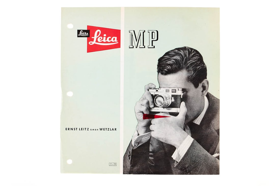 Leica MP Brochure German: Rare Leica MP brochure, German version in very good condition, showing perforations on the left side.