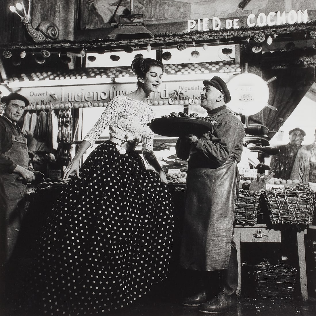 GLEB DERUJINSKY (1925–2011) - Fashion for Harper´s Bazaar, Paris 1958: Gelatin silver print, printed later 38 x 38 cm Signed, titled and dated by the photographer in pencil on the reverse
