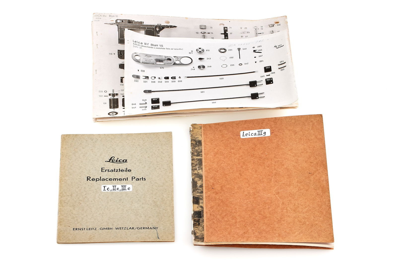Leica Ic-IIIc and IIIg Spare Parts Lists / Exploded Views: A very attractive list of Leica I to IIIc spare parts in excellent condition, for internal use by Leitz, including photo pages 10-15 (a complete set) with exploded views of the cameras, and Leica IIIg