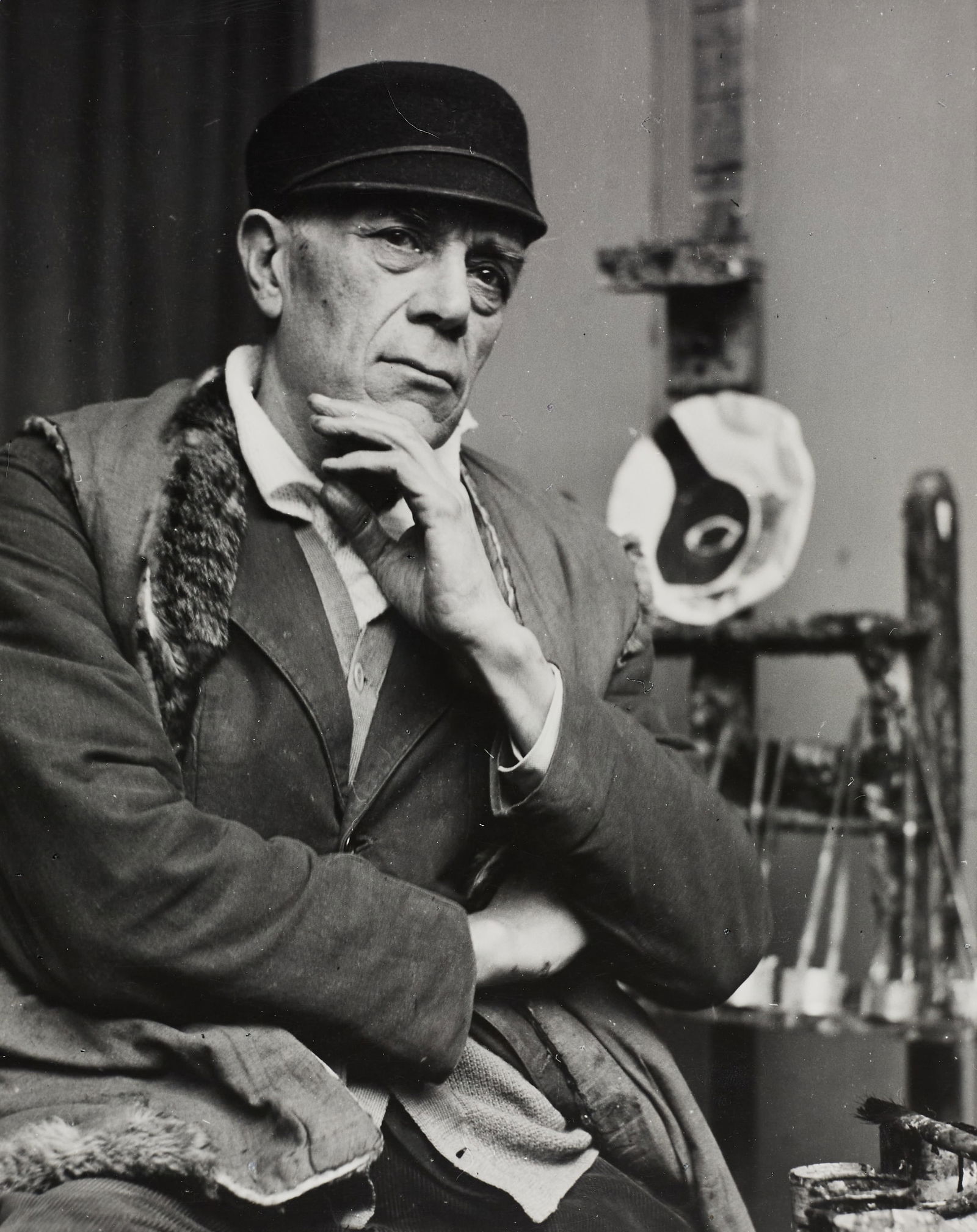 HERBERT LIST (1903–1975) - Geroge Braque, Paris 1948: Vintage silver print 23,6 x 18,8 cm Photographer's copyright stamp on the reverse, titled and dated on the reverse 