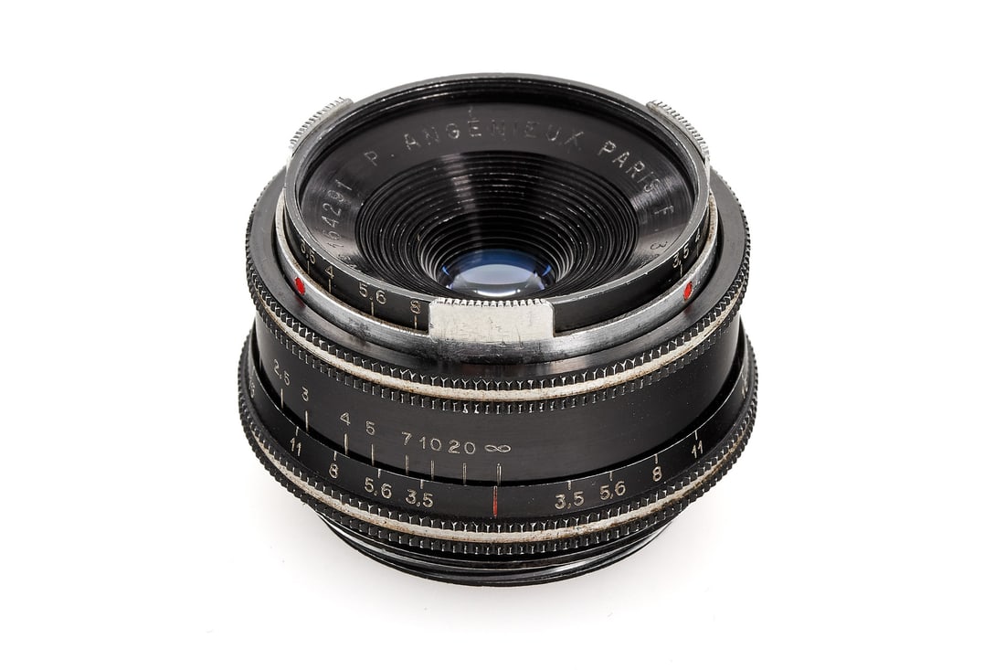 A P. Angenieux Type Z3 F/3.5 75mm Lens,