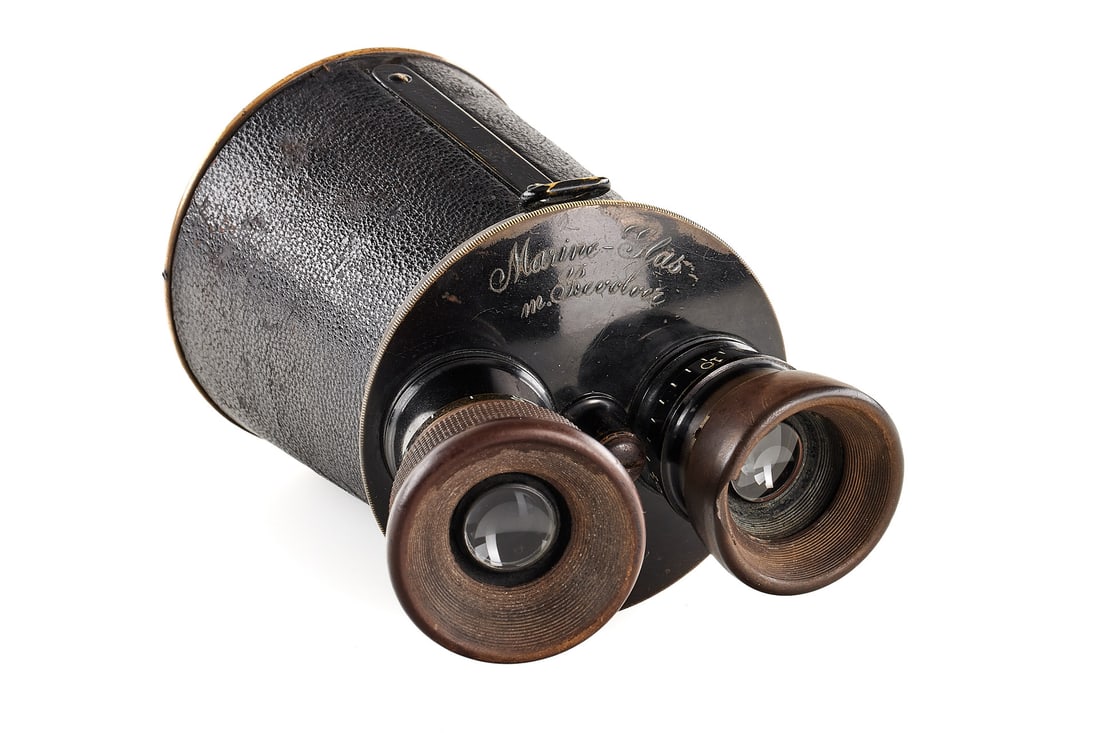 Carl Zeiss Jena Marine-Revolver Monocular: Very early prism monocular with revolver turret allowing 5x or 10x magnification, originally a binocular, here modified, in good condition, good optics only showing a light haze.