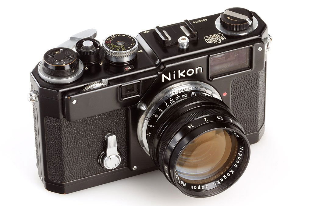 Nikon S3 black paint Olympic, ser.no.6322275, 1964: black paint S3 in 100% original, very fine and perfect working condition, black Olympic Nikkor-S 1.4/50mm no.140983 (cap)