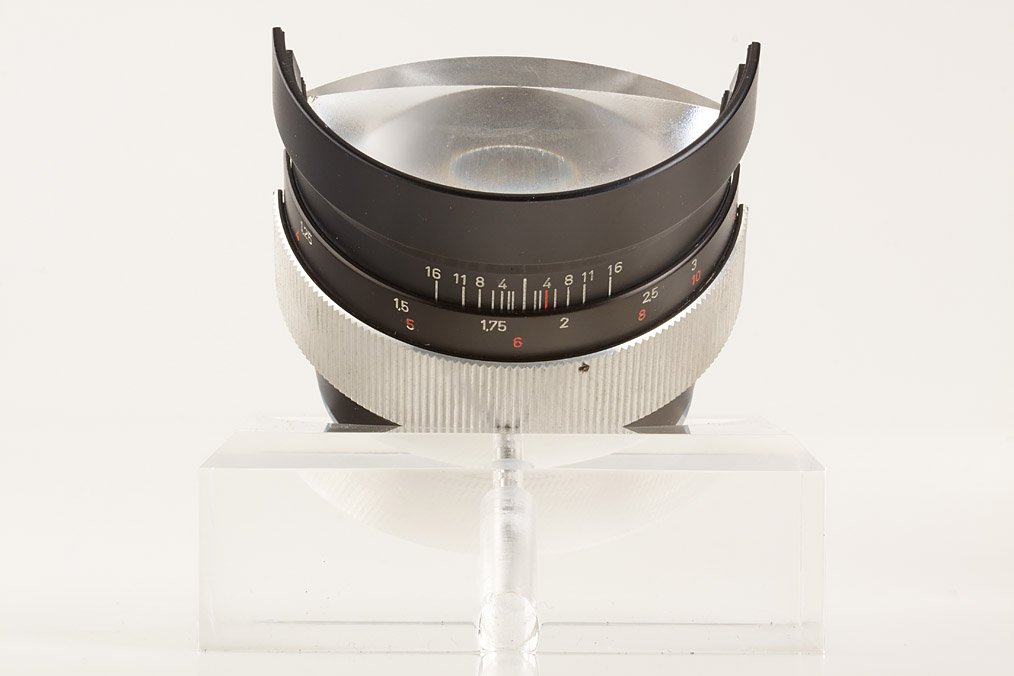 Carl Zeiss Planar 1.4/85mm T* Cut-Away, ser.no., c.1968 - 5