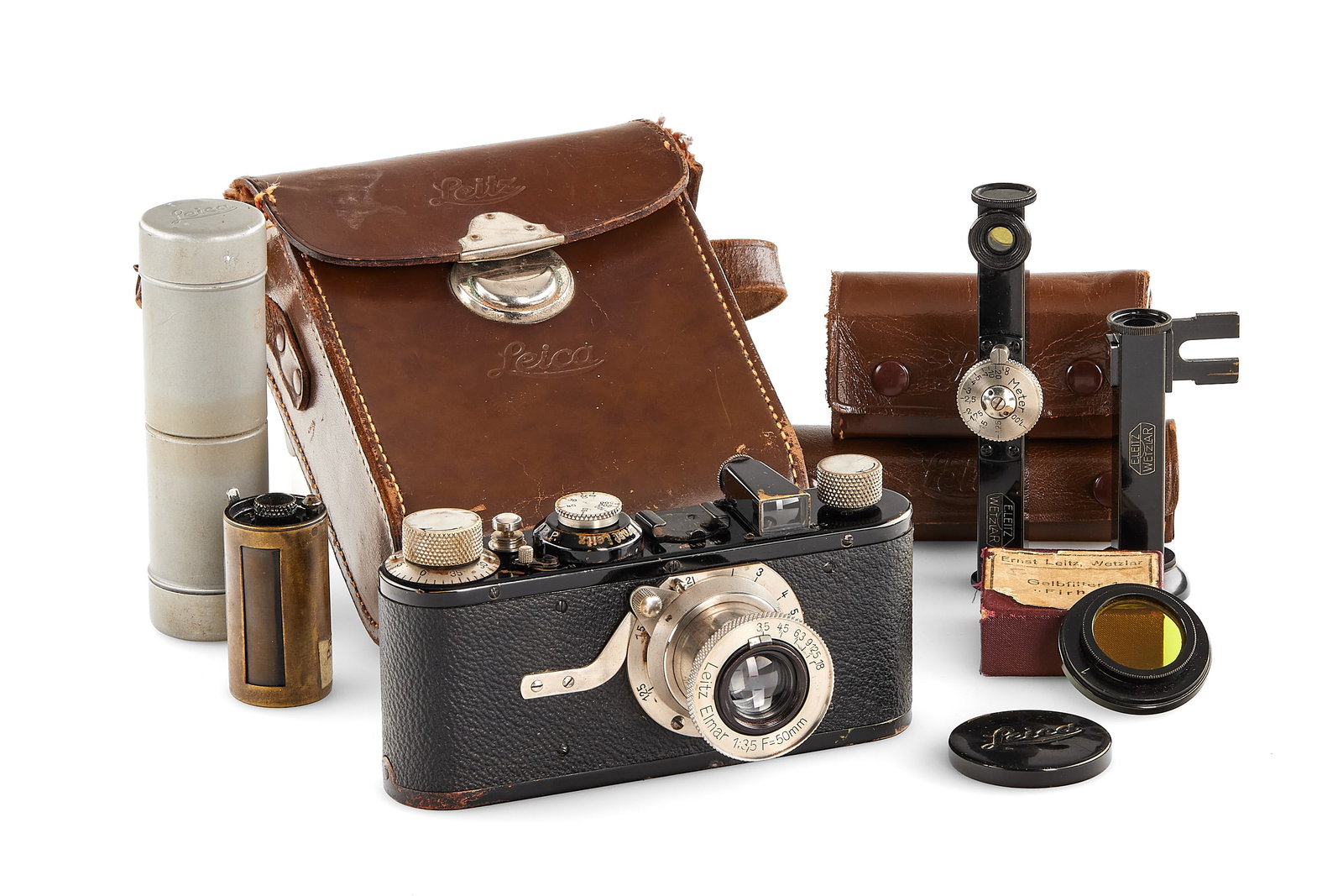 Leica I Mod. A Elmar 'Hasselblad': Interesting 10th version (see von Einem 'Die 10 Varianten der klassischen Leica I A mit Elmar 1:3.5 F=50mm') in good, original condition, with some traces of corrosion, good optics with minimal cleani