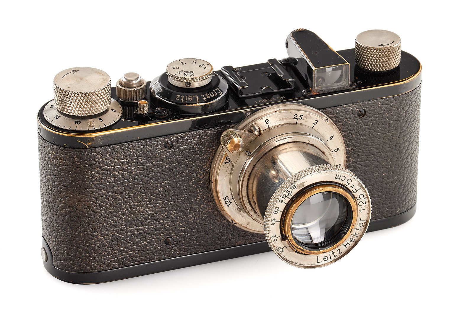 Leica I Mod. C Standard: Originally a Leica I Mod. A delivered on 27.3.1928 to Cologne, probably upgraded during a repair at Leitz in 1936 to Leica I Mod. C with standard mount, in good condition and working order, together