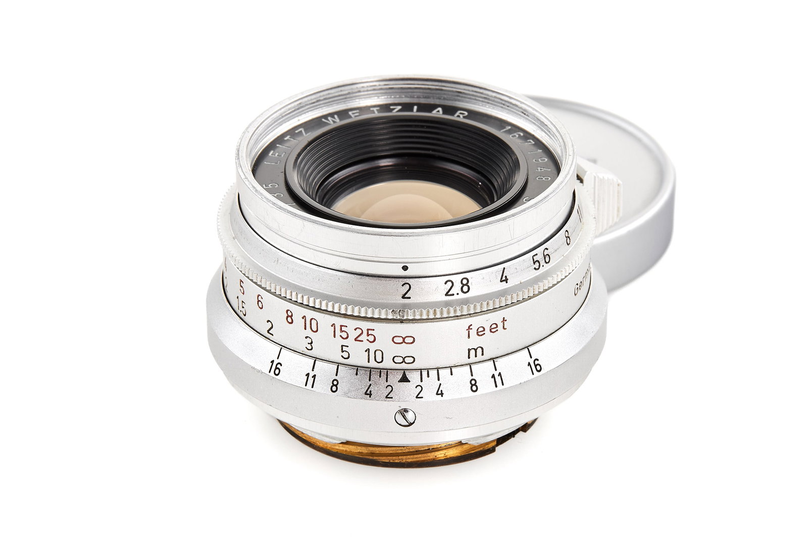 Summicron 2/35mm 8-Element SAWOO chrome: Rare and sought-after M39 8-element Summicron chrome made in Wetzlar with focus from 1m to infinity, in very good condition, good optics, with rear cap and plastic keeper, delivered to Hamburg on