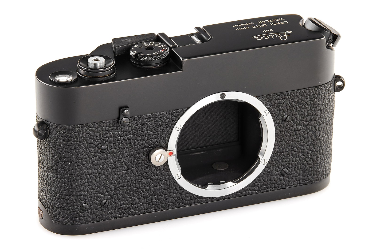 Leica MDa black 'Peter Loseries' *: While the Leica MDa was produced in serial production only in chrome finish, the present example is executed in black and carries no model designation on the top plate, only the MDa-style Leica logo e