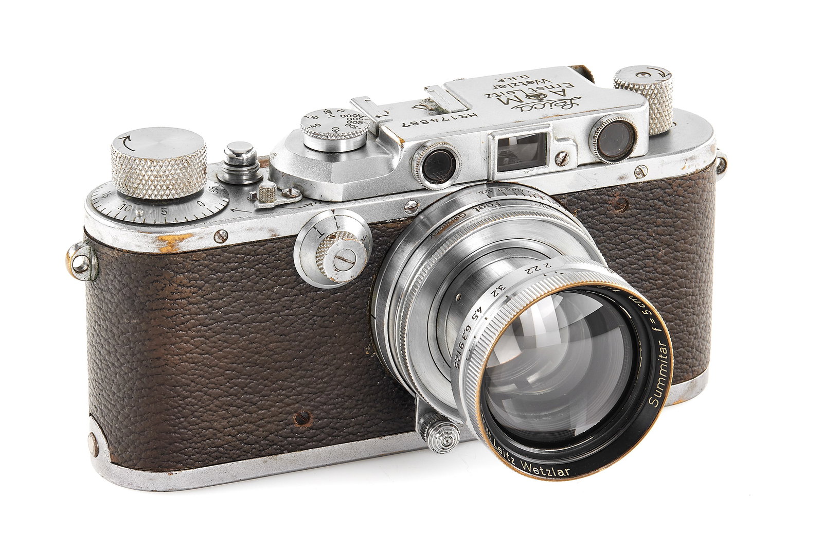 Leica IIIa 'Air Ministry': Extremely rare chrome IIIa British bearing military engravings 'A M' and crown on the top plate denoting Air Ministry property, similar engravings can be seen in J. Lager 'Leica - An Illustrated Histo