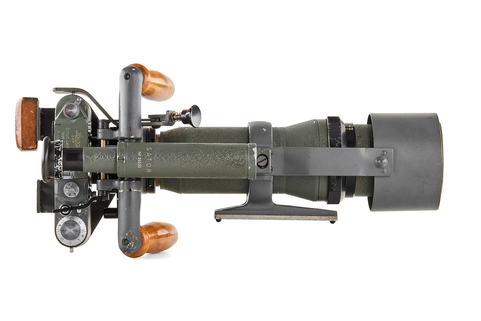 Leica Astro Rifle outfit: The only known example of the Astro Berlin camera stock developed for the German Luftwaffe. This unique outfit was designed for handheld and tripod operation, the construction is lightweight and inclu