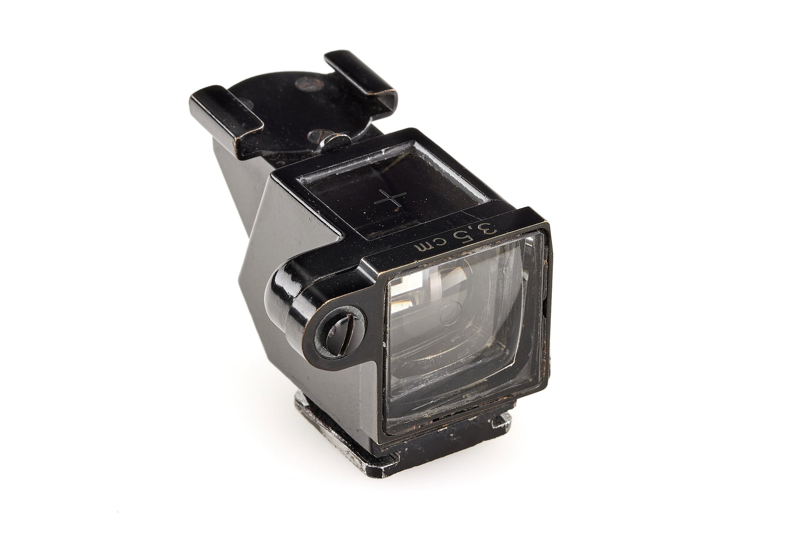 Leica AYOOC Waist-Level Finder 3.5cm: Rare finder for 5cm with swing-out lens for 3.5cm, in good condition, optics showing some light stain on the edges otherwise still with a good view.