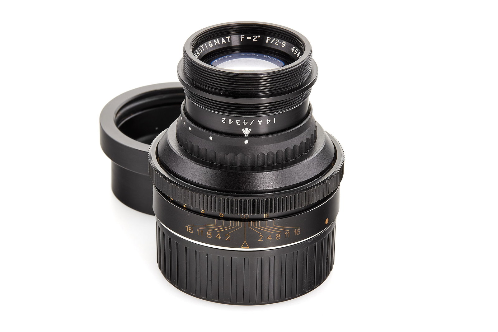 Dallmeyer Super-Six Anastigmat 2.9/2" Air Ministry *: Very rare and sought-after Dallmeyer Super-Six Anastigmat ordered by the English Air Ministry, with military arrow and contract number '14A/4342' engravings, originally a cine lens here perfectly adap