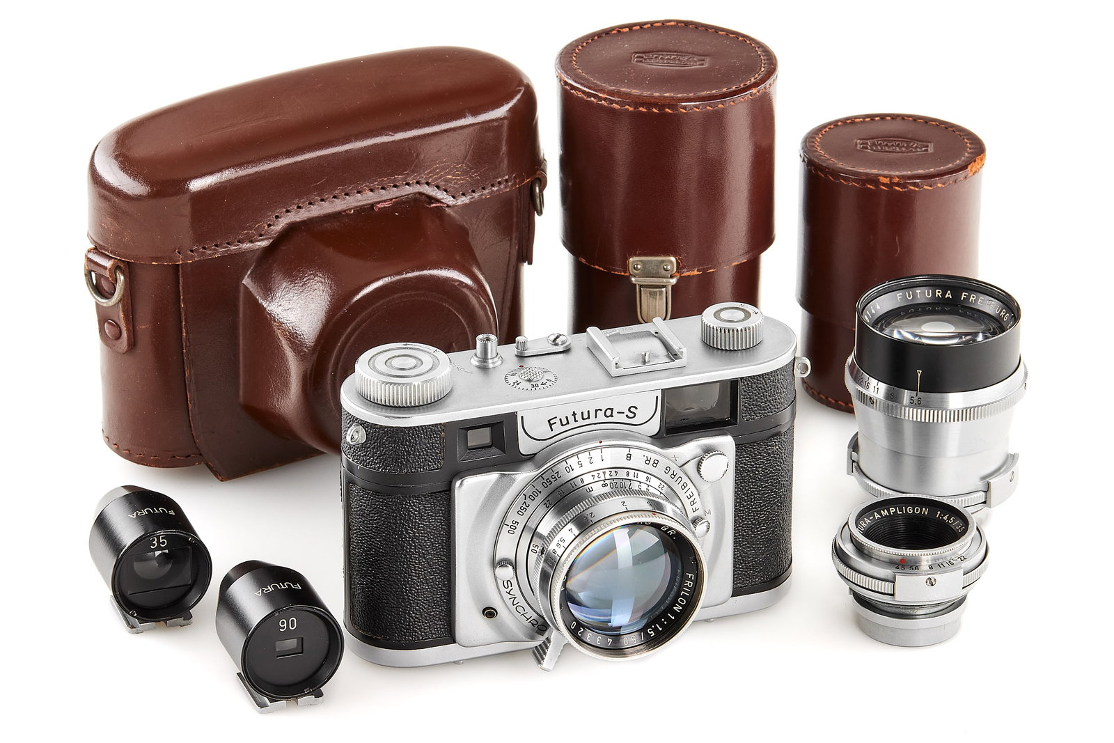 Futura-S outfit: Very rare RF coupled camera with specific 33.3cm screw mount, made by Futura Kamerawerk GmbH, West Germany, for a short period of time (1952-1955), very well made, plane shutter Synchro-Compur, togeth