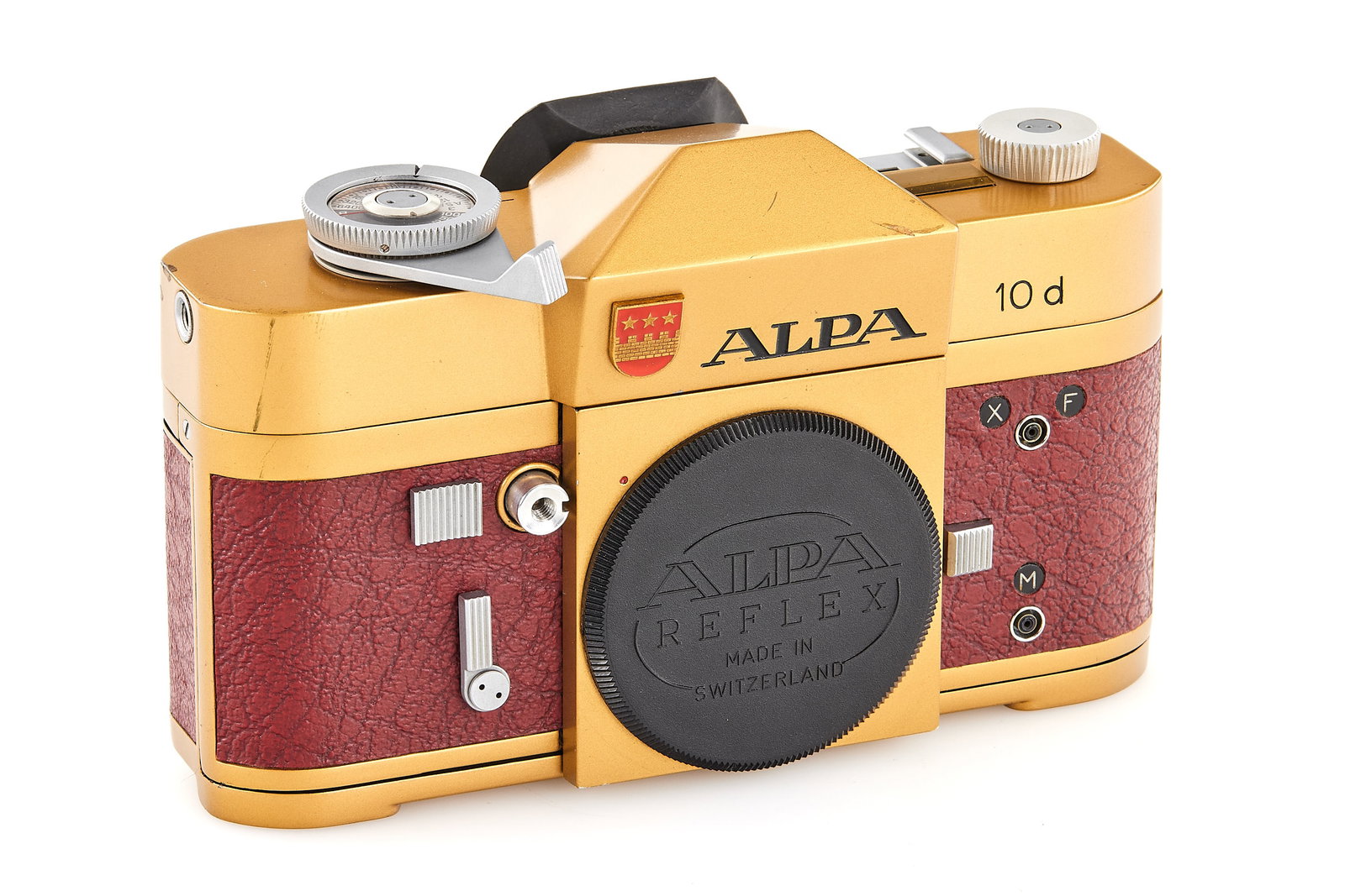 Alpa 10d Gold *: Very rare gold painted edition in very good condition, only around 100 units were produced, including matching back, body cap and rubber eyepiece. SN: 56142