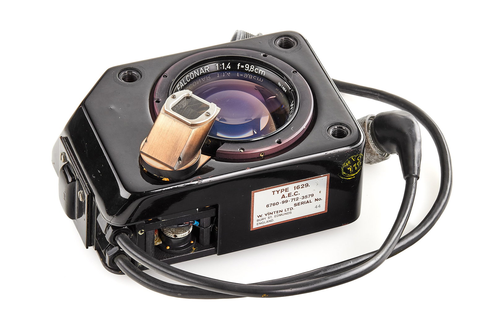 Wild Falconar 1.4/9.8cm *: Rare fast lens designed to be mounted and connected to a military Vinten aerial reconnaissance camera, covering 90mm to avoid vignetting on 70mm films, in good condition, some corrosion on the