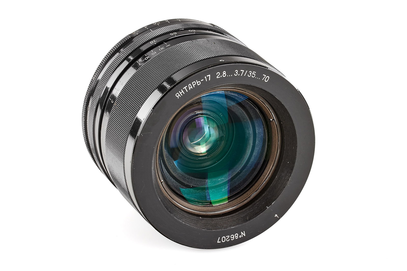 GOI f. Almaz K Jantar-17 2.8-3.7/35-70mm prototype *: An extremely rare and little-documented prototype zoom lens developed by GOI (State Optical Institute) for the Almaz K-mount SLR system, produced in a very small experimental batch in the late 1970s.D