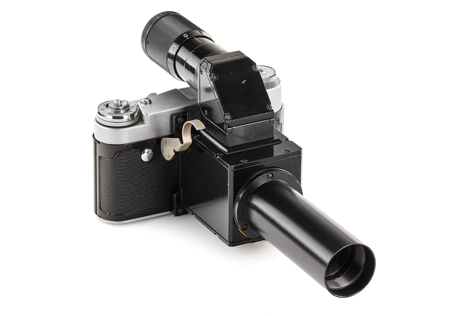 KGB Lenock Pinhole Photo-Optical System: Very rare interesting camera developed and used by the soviet KGB, also call "through-the-wall-camera", in very good cosmetic condition, based on a Zinnia 35mm camera, with reflex housing, enabling di